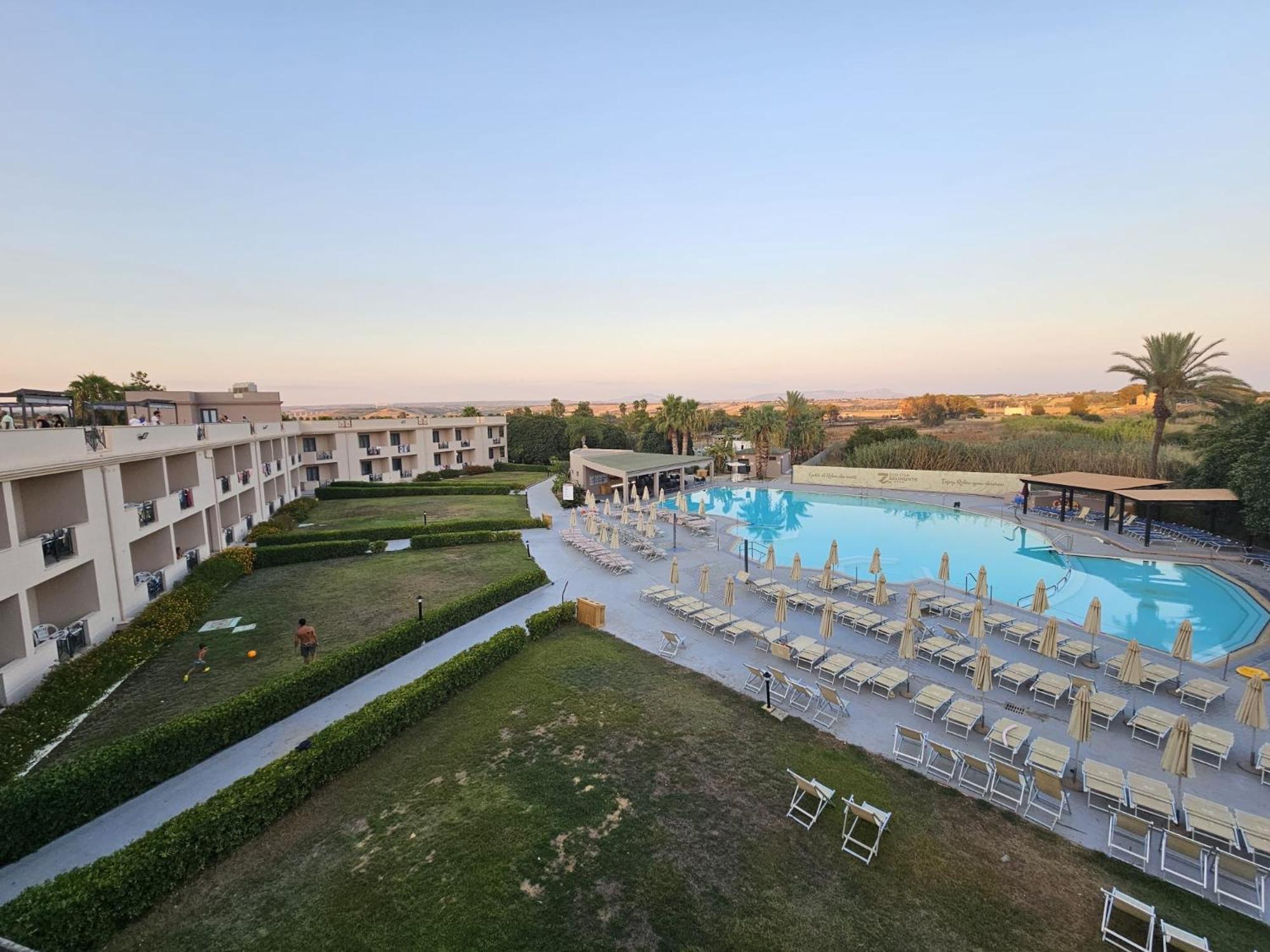 Zeta Club Selinunte Hotel Marinella di Selinunte Exterior foto